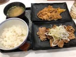 吉野家 青森駅前店