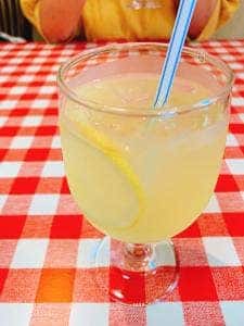 ポポロ広場