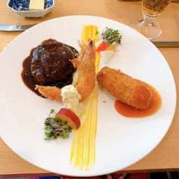 洋食彩酒 アンプリュス