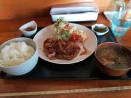 めし処 はらへった