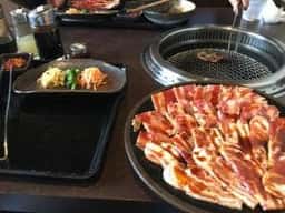 焼肉 牛愛