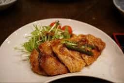 國酒と料理 墨流し