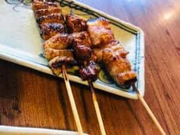 やきとり 鳥笑 本店