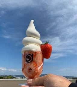 ダカフェ