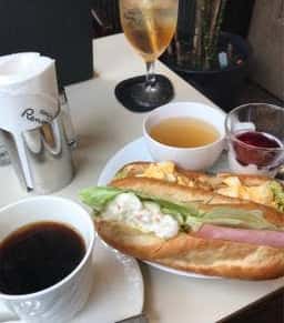 喫茶室ルノアール 池袋東口店