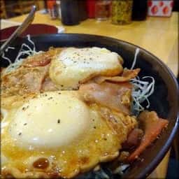 すすきの食堂