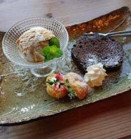 結乃屋 MITSUBACHI