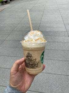 スターバックス コーヒー 六本木ヒルズウエストウォークラウンジ店