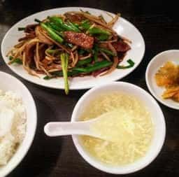 万豚記 飯倉店
