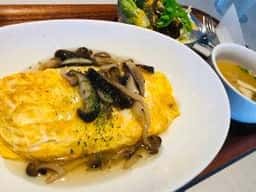 さんさんごご