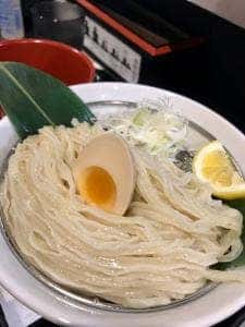 おいでやす通りにやってきた 宮田麺児