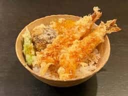 割烹なかじん