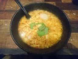 麺とマグロのスパイシーダイニング あねタン