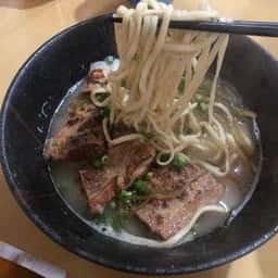 沖縄そば専門店 ちゃるそば