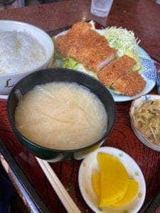 食堂・居酒屋 やままる