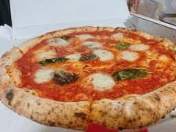 PIZZA SALVATORE CUOMO 代官山店