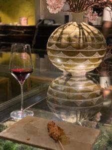 ヤキトリ、ワイン、日本酒、Q