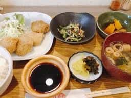 食堂 さんさんじ