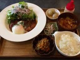 れんげやの森 ～カフェ食堂れんげや～