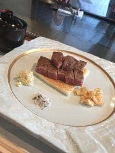 創作鉄板料理 利心