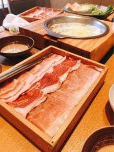 しゃぶしゃぶ 紺 東町本店
