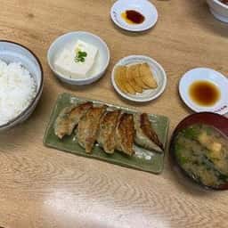 みさ