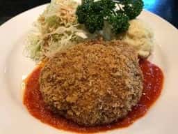 洋食 マーシュ亭