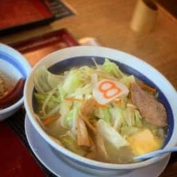 8番らーめん 入江店