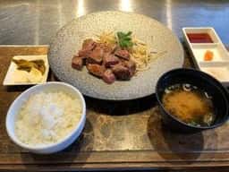 鉄板焼き S