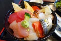 まぐろ亭 和楽
