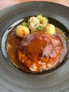 Dish 西大分本店