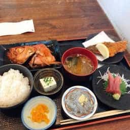 めしや 大磯港