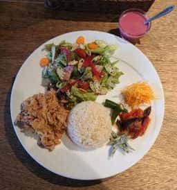 味噌dinnig cotokama 〈旧 Trattria INOUE〉