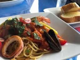 OCEAN FRONT Cafe&Bar DADDY's HOME