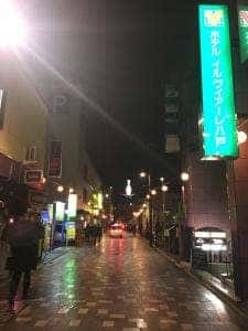 クリスタルハウス