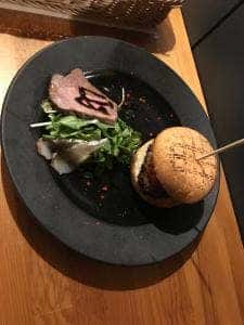 ダイニング&カフェ 呉音