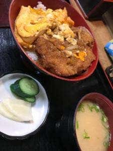 お食事処 晴美