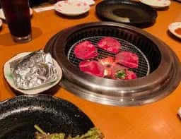 炭火焼肉イリアちゃん