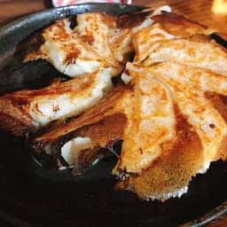 餃子処たちばな パル商店街店