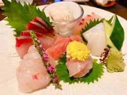 うしのほね 本店