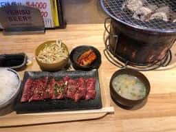 ホルモン焼きもんもん 大鳥居店