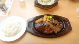 ガスト 川口石神店