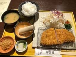 黒豚とんかつ しゃぶしゃぶ 吉梅 熱海店