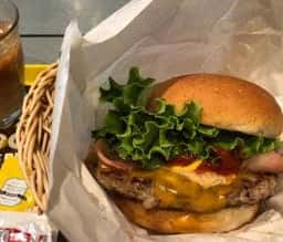 フレッシュネスバーガー 浦和店