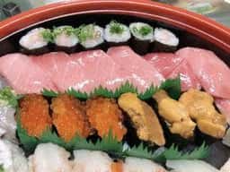 ちよだ鮨 門前仲町店
