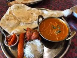 シャクティ 西登美ケ丘店