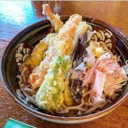 本手打ちそば 山楽