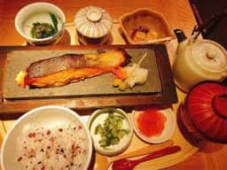 ニホンの食卓 つくみ 横浜高島屋店