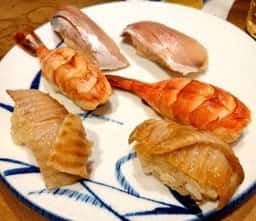 立喰すし処 いなせ