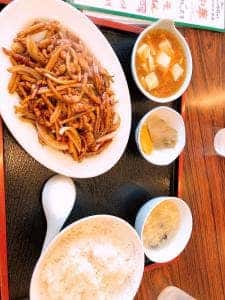 東東
